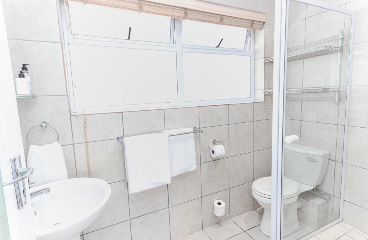 Mouille Point Apartment